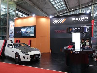 車漆保護(hù)膜專家RAYNO瑞锘閃耀2018汽車改裝服務(wù)業(yè)展覽會，引領(lǐng)汽車服務(wù)新趨勢