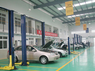 廣州市駿威汽車貿(mào)易有限公司簡介 專業(yè)汽車服務(wù)，匠心鑄就信賴